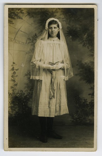 1920 child lady - c,
